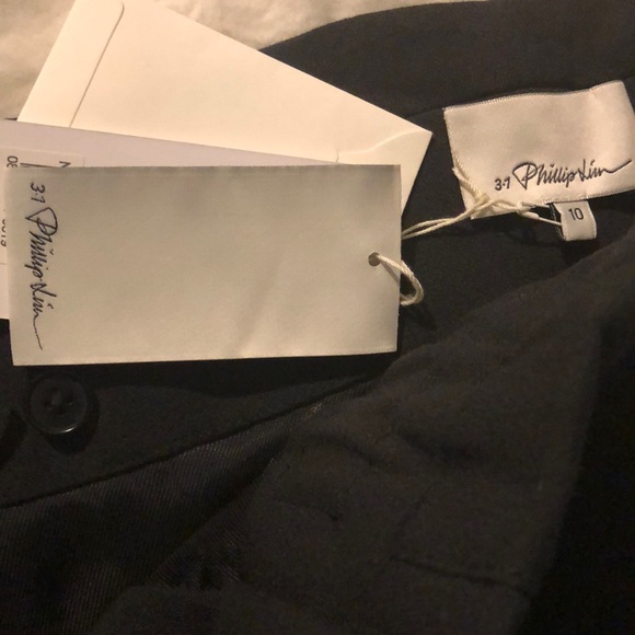 Brand new but small for me - Picture 4 of 4